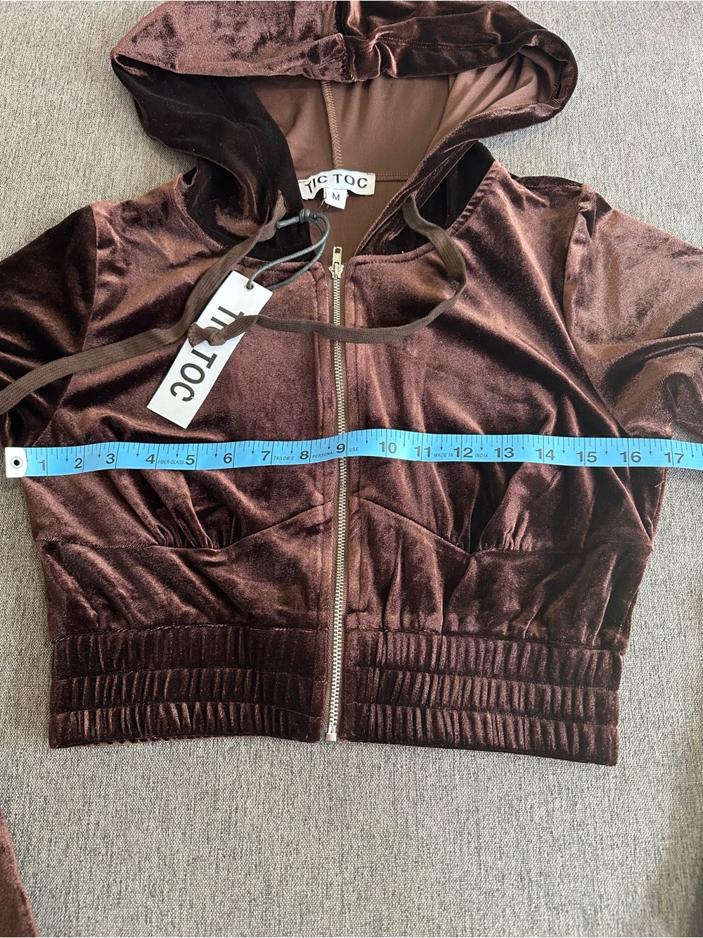 TIC TOC Cropped Brown Velvet Hoodie & Shorts Set - Picture 4 of 6